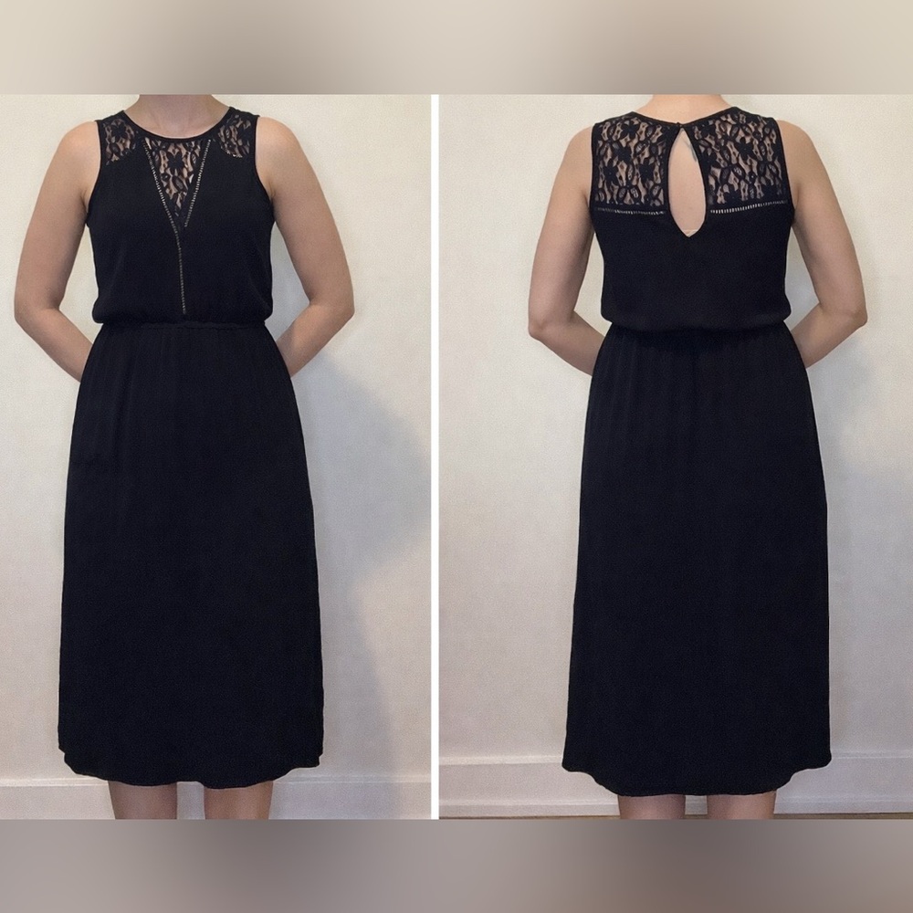 Kismet Dark Blue Midi Dress w/ Lace Detailing